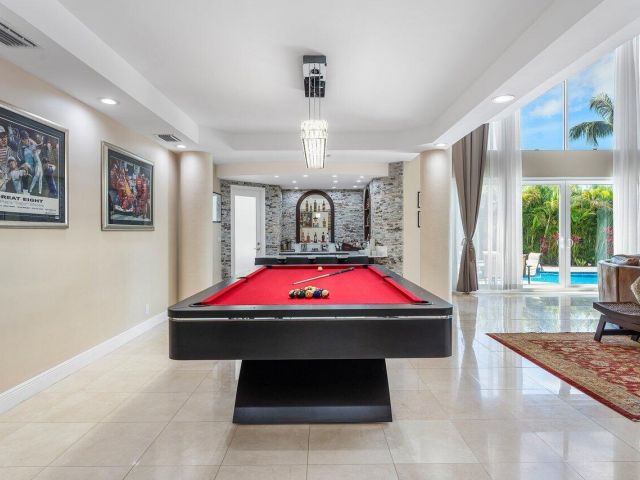 Продажа дома по адресу 17906 Aberdeen Way - фото 6015088