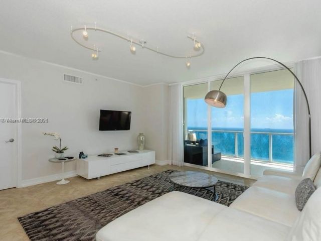 Квартира в аренду номер3902 - фото 5993388