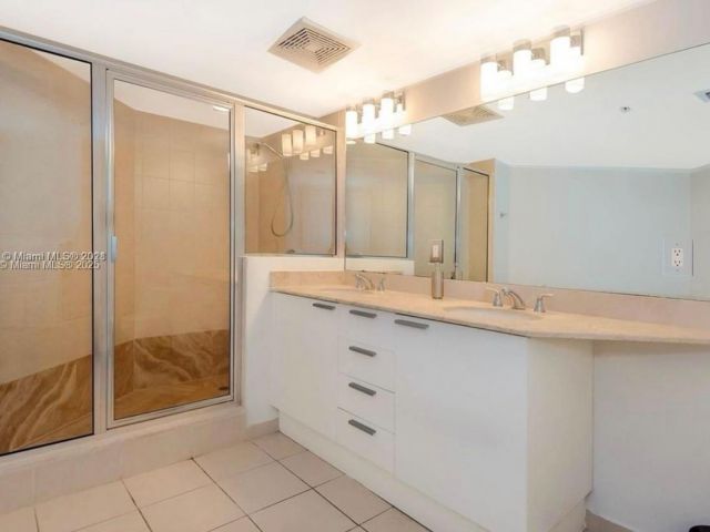 Квартира в аренду номер3902 - фото 5993395