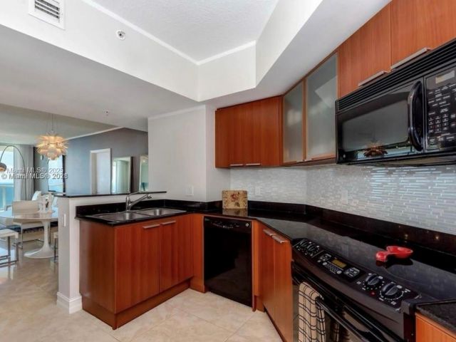 Квартира в аренду номер3902 - фото 5993399