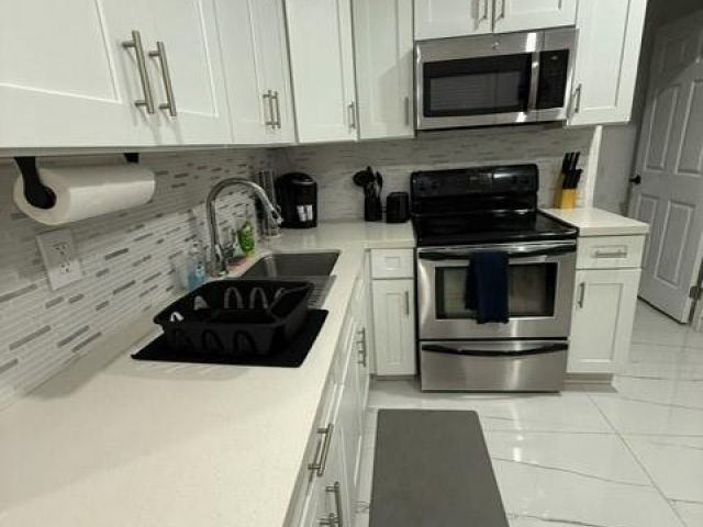 Дом в аренду по адресу 55 NW 47th St - фото 5996869