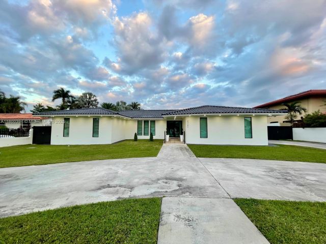 Продажа дома по адресу 2721 SW 130th Ave - фото 5993263