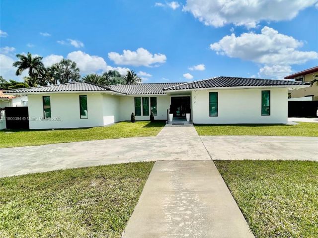 Продажа дома по адресу 2721 SW 130th Ave - фото 5993268