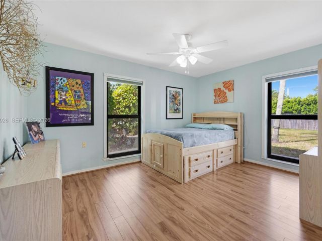 Продажа дома по адресу 10241 SW 136th St - фото 7434291