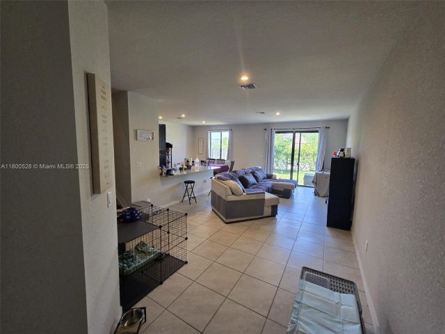 Продажа дома по адресу 10847 SW 232nd Ter - фото 5993703