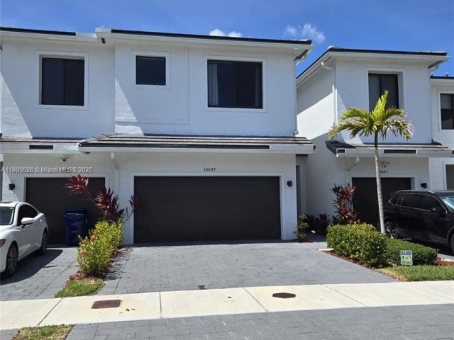 Продажа дома по адресу 10847 SW 232nd Ter - фото 5993712