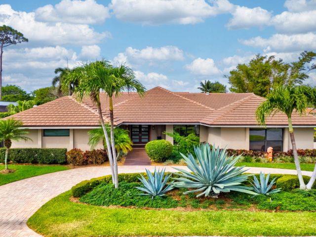 Продажа дома по адресу 4668 Wildewood Drive - фото 5996425