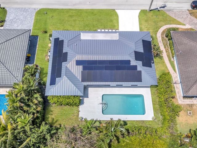 Продажа дома по адресу 832 Appleby St - фото 6017989