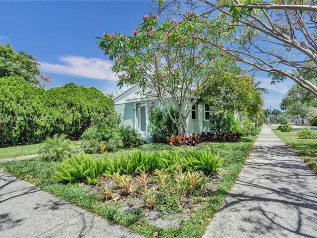 Продажа дома по адресу 326 S 14th Ave - фото 6038671