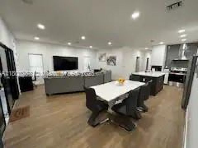 Продажа дома по адресу  - фото 6022823