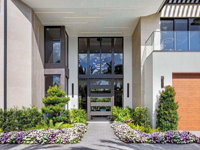 Продажа дома по адресу 1955 Thatch Palm Drive - фото 6015543