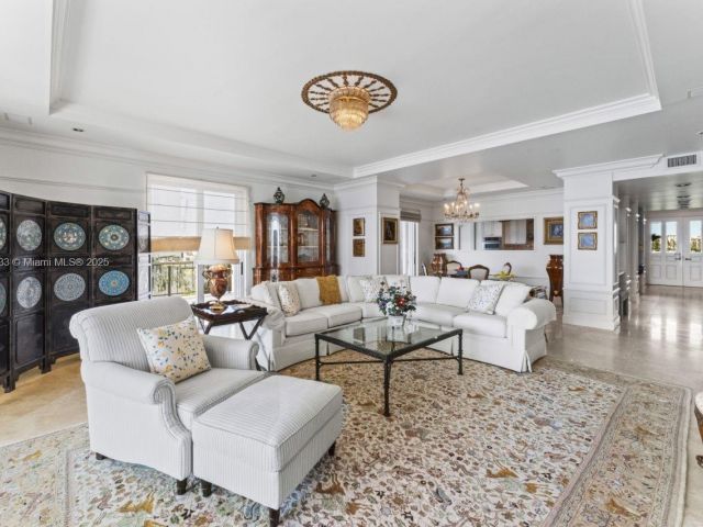 Продажа квартиры #5266 - фото 6000095