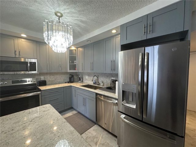 Продажа квартиры #17C - фото 7500127