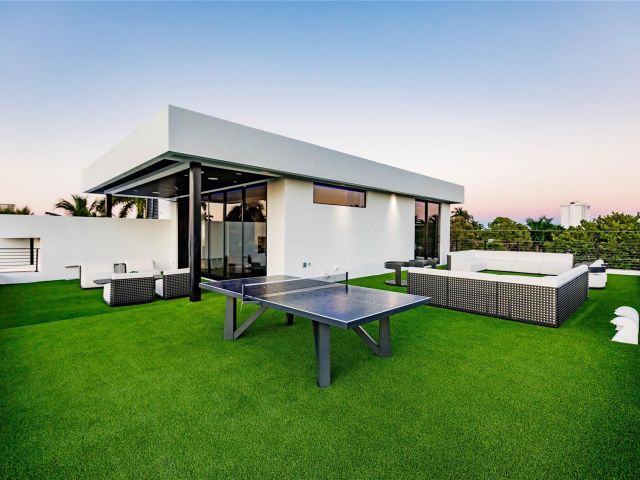 Продажа дома по адресу 725 Poinciana Drive - фото 8418069