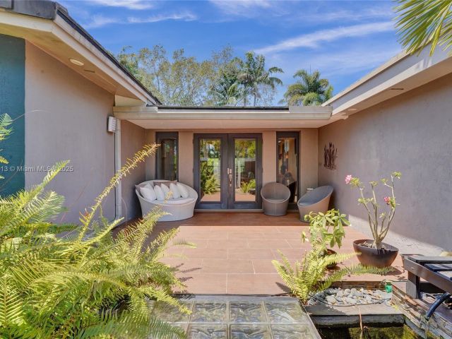 Продажа дома по адресу 2213 NE 17th Ave - фото 6035935