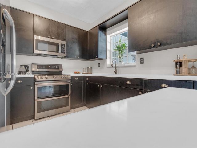 Продажа дома по адресу 1371 NW 198th St - фото 6002162