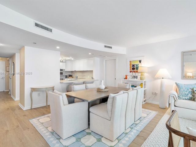 Продажа квартиры #505 - фото 6020333