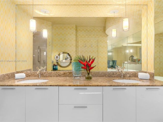 Продажа квартиры #1101 - фото 6006650