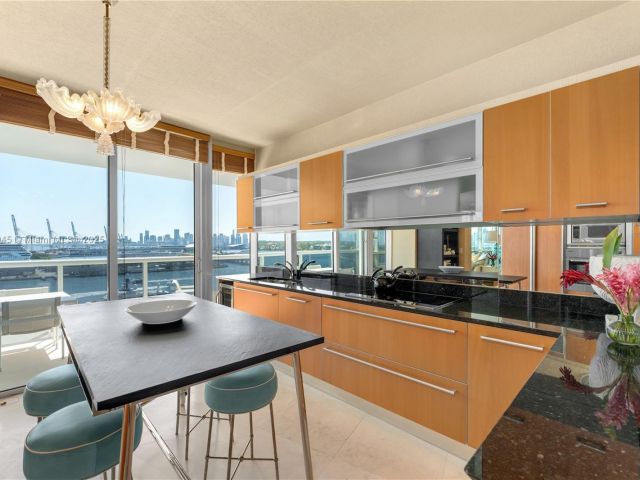 Продажа квартиры #1101 - фото 6006656