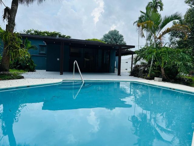 Продажа дома по адресу 14825 Garden Dr - фото 6024604