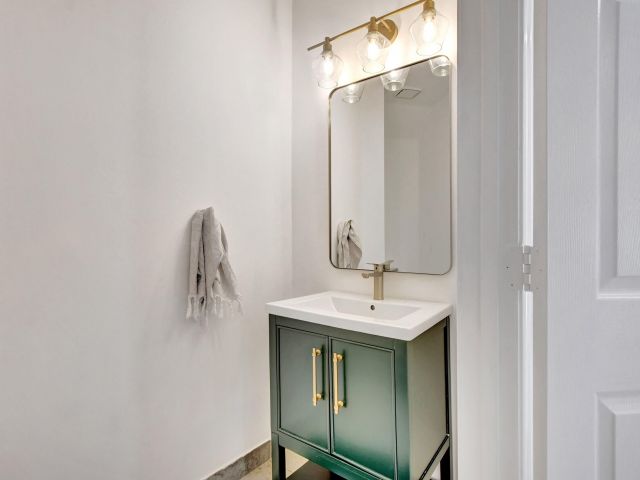 Продажа дома по адресу 7363 Panache Way - фото 6015312