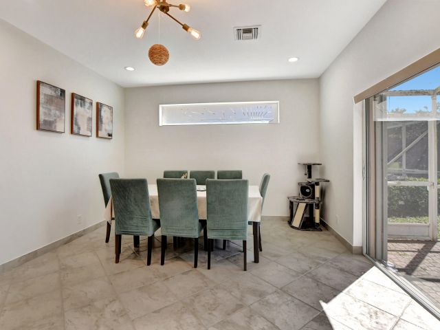 Продажа дома по адресу 7363 Panache Way - фото 6015316