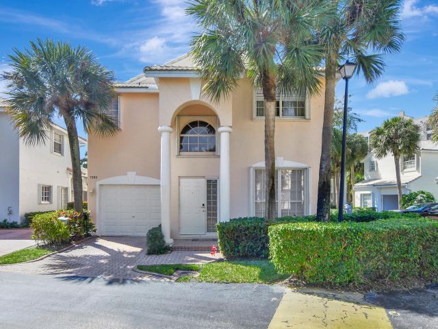 Продажа дома по адресу 7363 Panache Way - фото 6015327