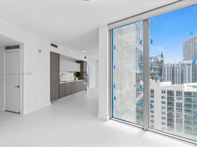 Продажа квартиры #1409 - фото 6007894