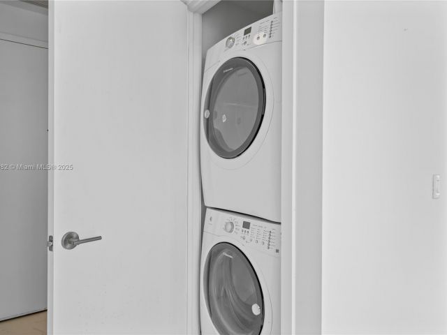 Продажа квартиры #1409 - фото 6007899