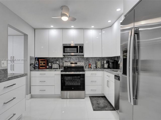 Квартира в аренду номер1007 - фото 6007365