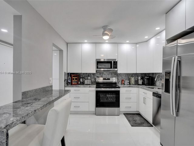 Квартира в аренду номер1007 - фото 6007366