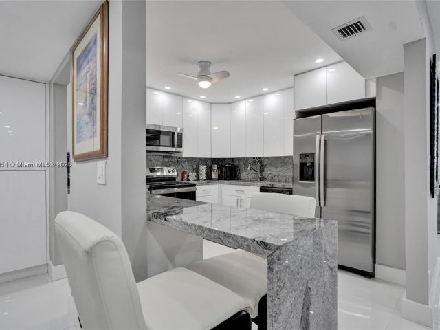 Квартира в аренду номер1007 - фото 6007368