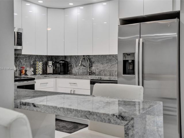 Квартира в аренду номер1007 - фото 6007371