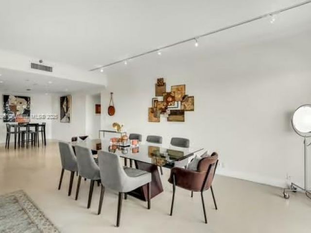 Квартира в аренду номер525 - фото 6007975