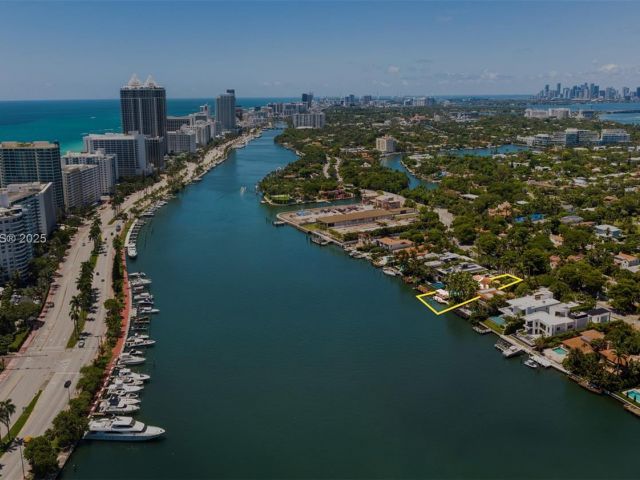 Продажа дома по адресу 5215 Pine Tree Dr - фото 6005350