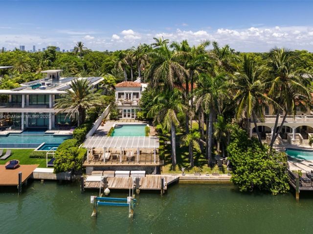 Продажа дома по адресу 5215 Pine Tree Dr - фото 6005351