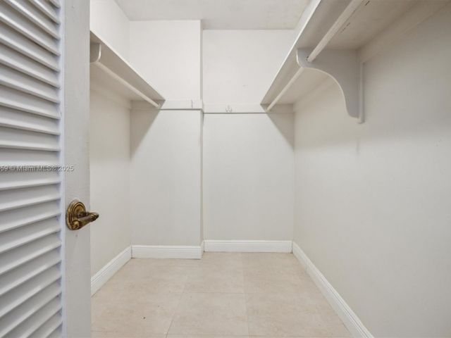 Продажа квартиры #420 - фото 6008750