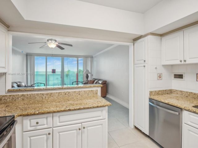 Продажа квартиры #420 - фото 6008756