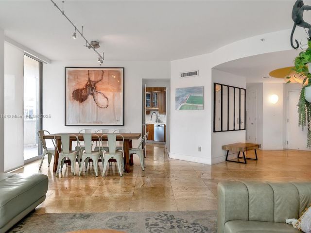 Квартира в аренду номер403 - фото 6038641