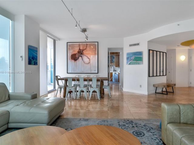 Квартира в аренду номер403 - фото 6038642