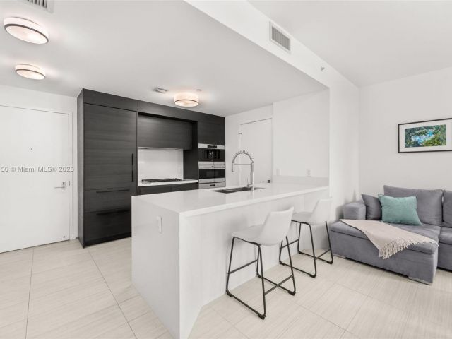 Продажа квартиры #108 - фото 6044063