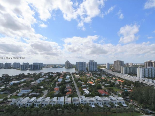 Квартира в аренду номер2003 - фото 6008265