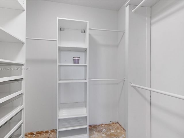 Продажа квартиры #1708 - фото 6008356