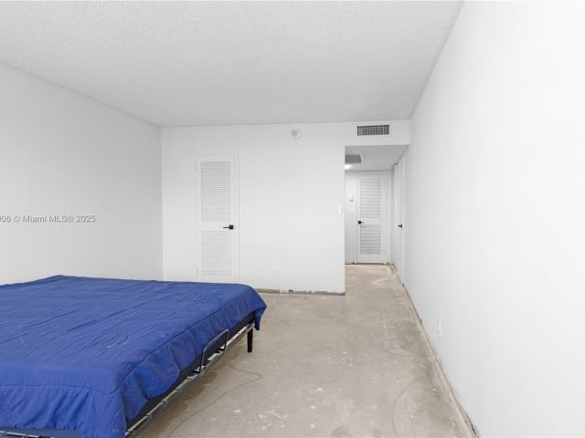 Продажа квартиры #1708 - фото 6008359