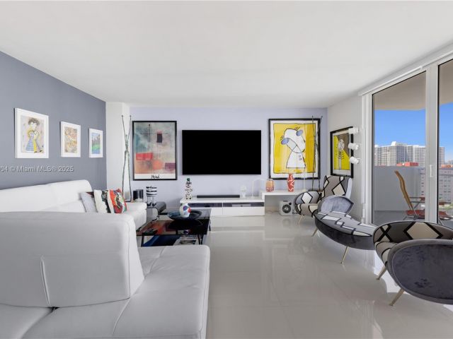 Продажа квартиры #1707 - фото 6008377