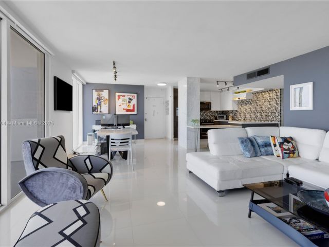 Продажа квартиры #1707 - фото 6008380