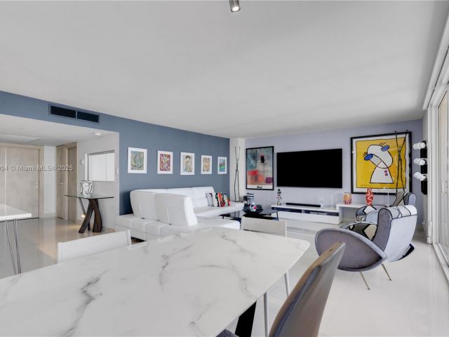 Продажа квартиры #1707 - фото 6008382