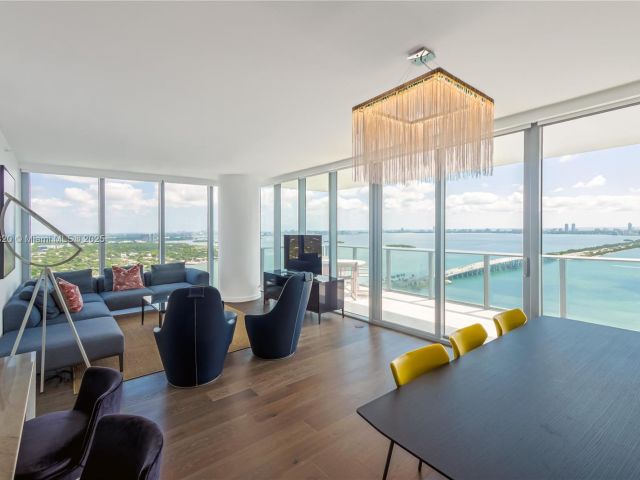 Продажа квартиры #3606 - фото 6008166