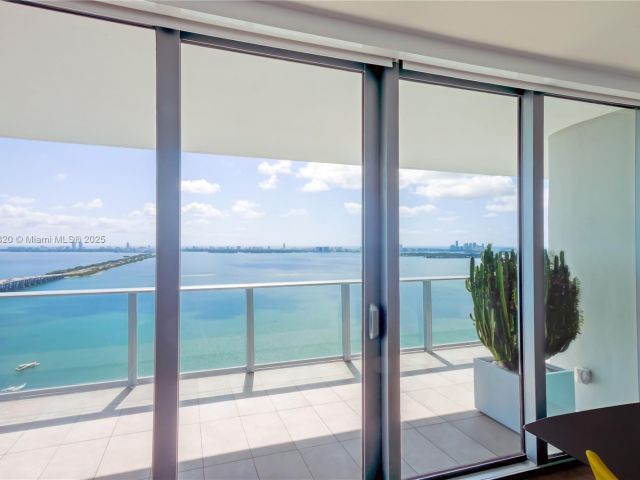 Продажа квартиры #3606 - фото 6008173