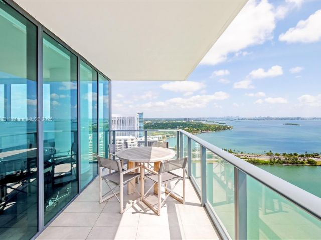 Продажа квартиры #3606 - фото 6008174